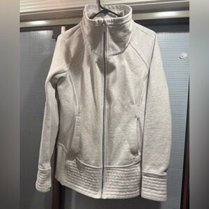 Lululemon Athletica Gray Ski Jacket with Modern Design
